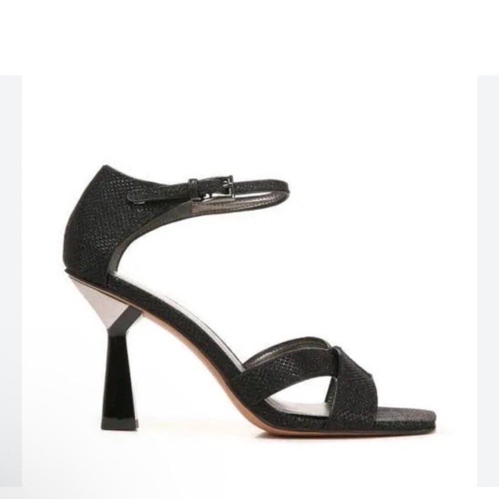 Franco Sarto "Rania" 3 1/2" square silhouette sculptural heel size 7.5